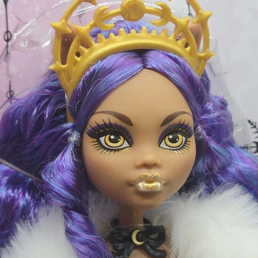 NEW Monster High Clawdeen Wolf Howliday Winter Edition Doll 2023 Mattel Shipper